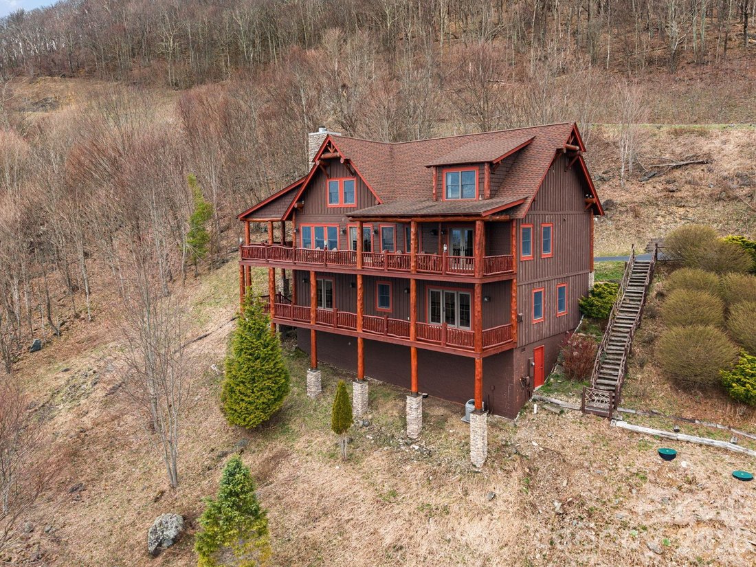 House in Zionville, North Carolina, United States 1 - 18184383