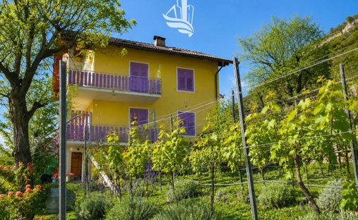 Casa a Termeno sulla Strada del Vino, Trentino-Alto Adige, Italia 1