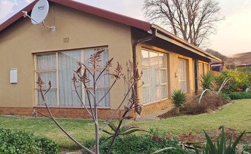 Country House in Springs, Gauteng, South Africa 1
