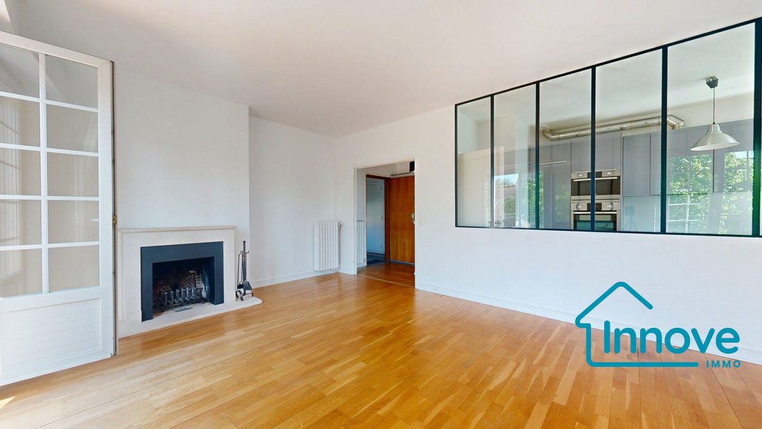 Apartment in Les Residences, Noisy-le-Roi, France 5 - 18186119