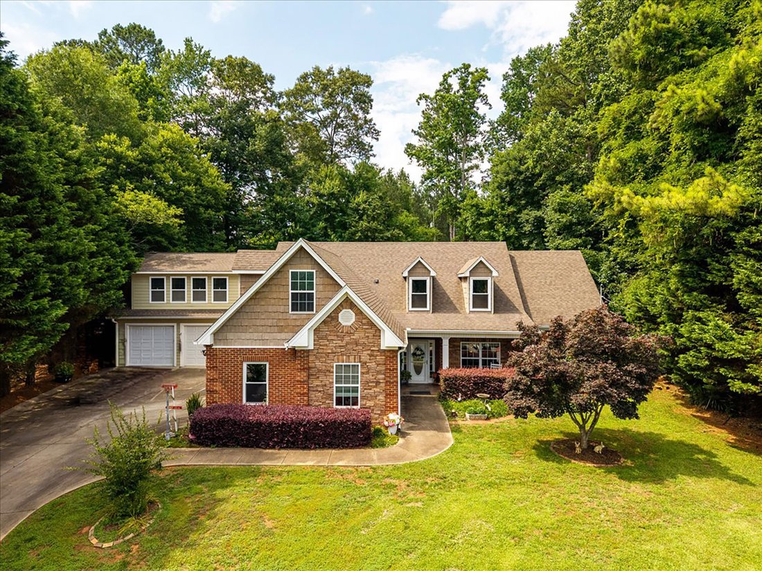 House in Gainesville, Georgia, United States 1 - 18182585