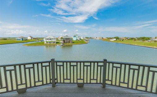 House in Bolivar Peninsula, Texas, United States 1
