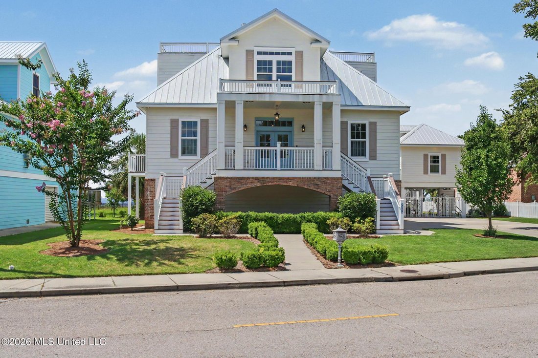 House in Gulfport, Mississippi, United States 1 - 18183503