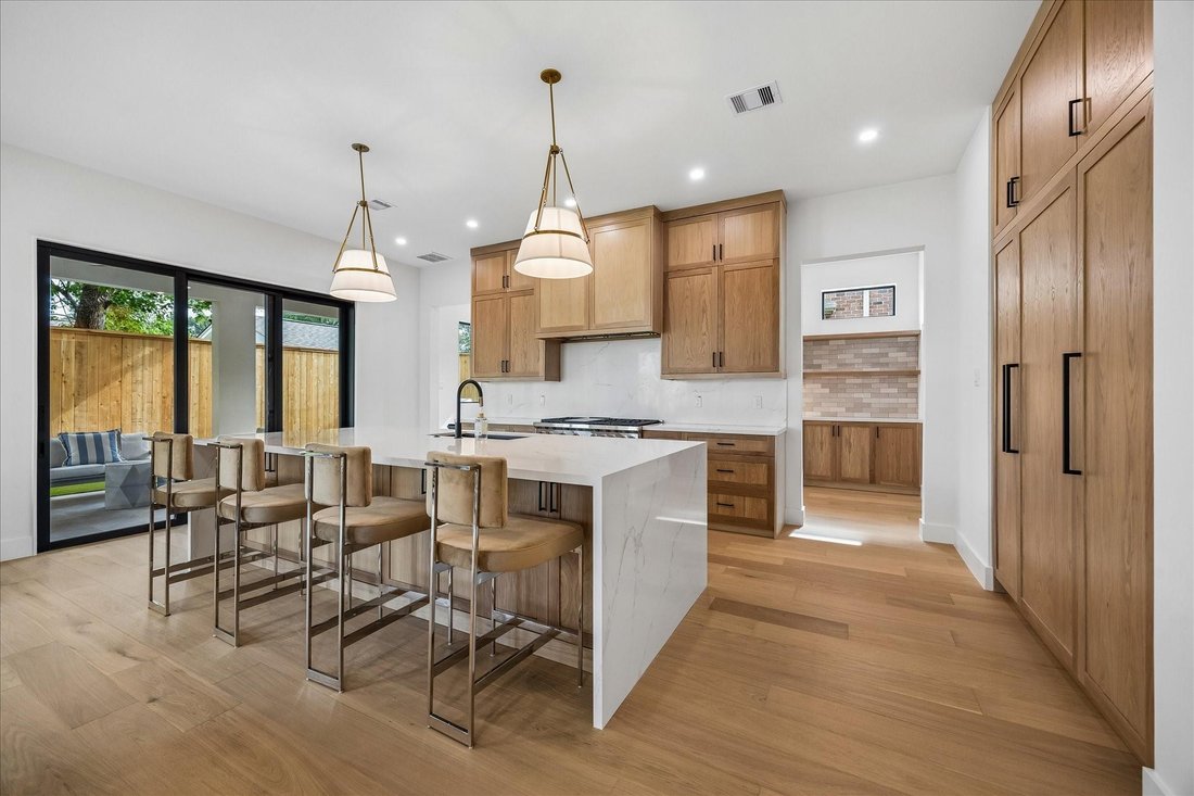 House in Houston, Texas, United States 4 - 18185168