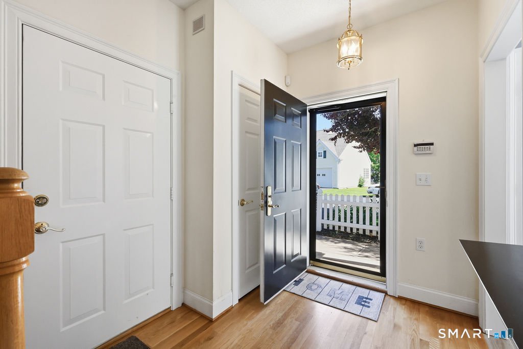 Condo in Farmington, Connecticut, United States 3 - 18184813