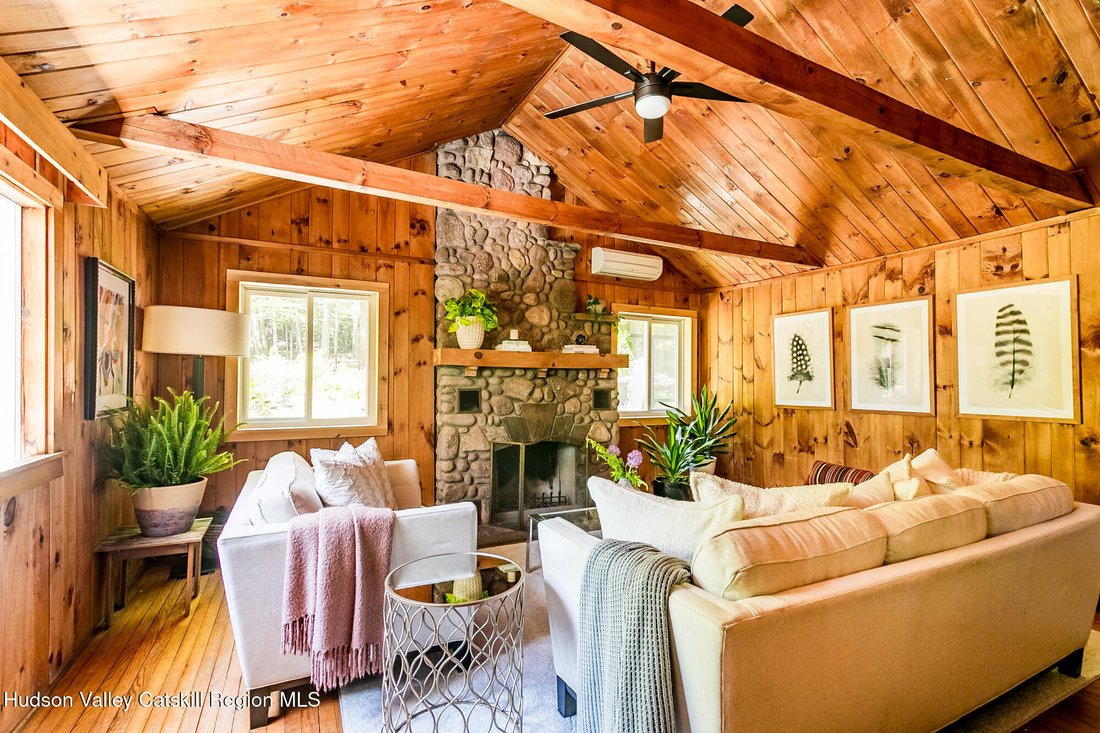 House in Willow, New York, United States 5 - 18148917