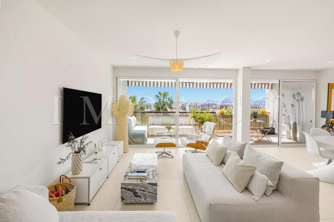 Apartment in La Californie, Cannes, France 4 - 18182629