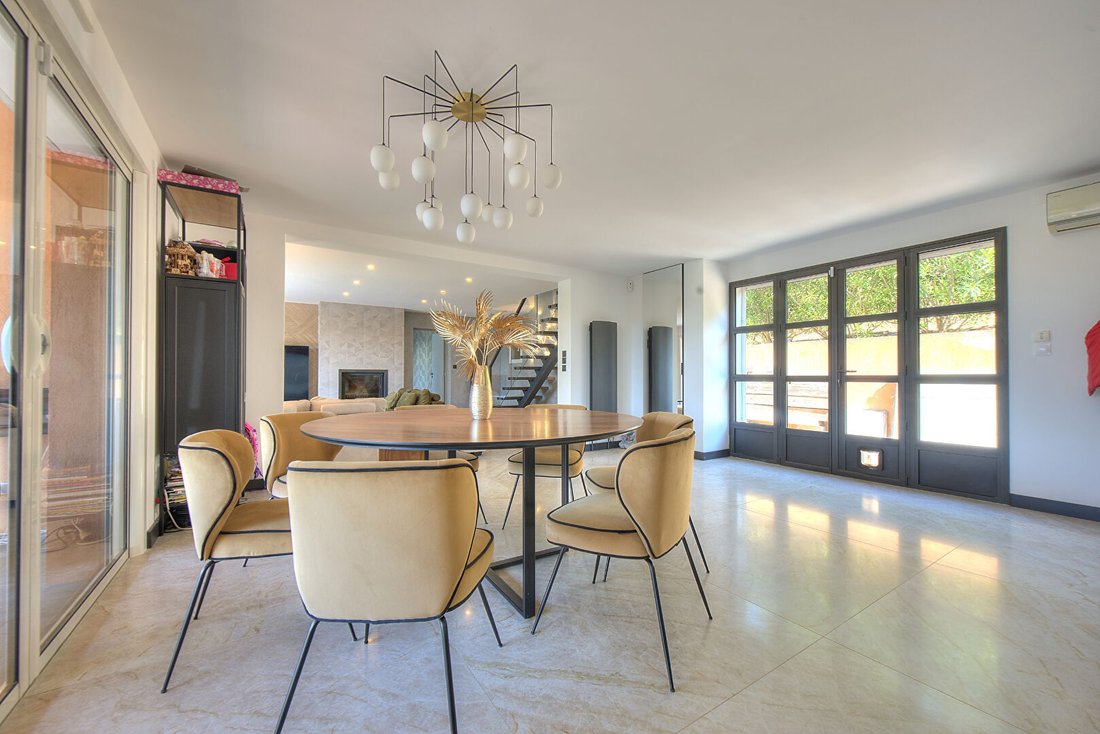 Villa in Tour de Mare, Frejus, France 4 - 18182837