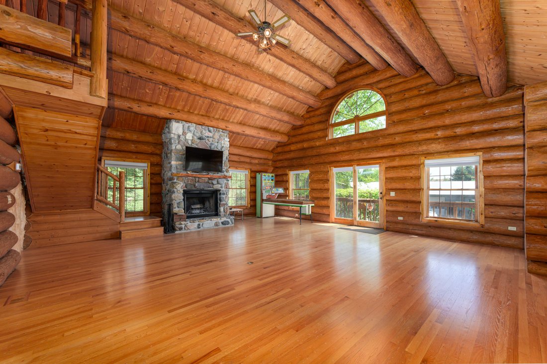 House in Ringwood, Illinois, United States 4 - 18182591