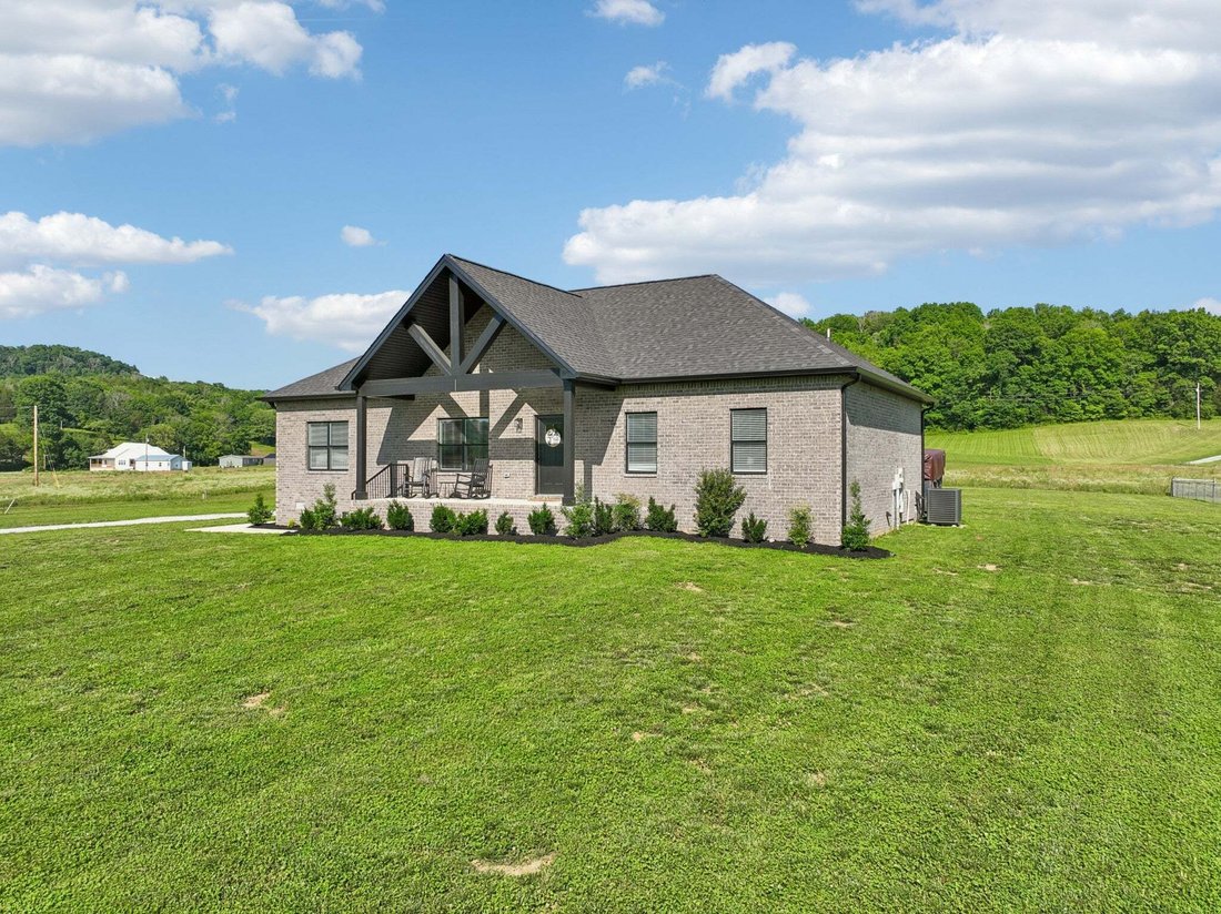 House in Hartsville, Tennessee, United States 3 - 18182691