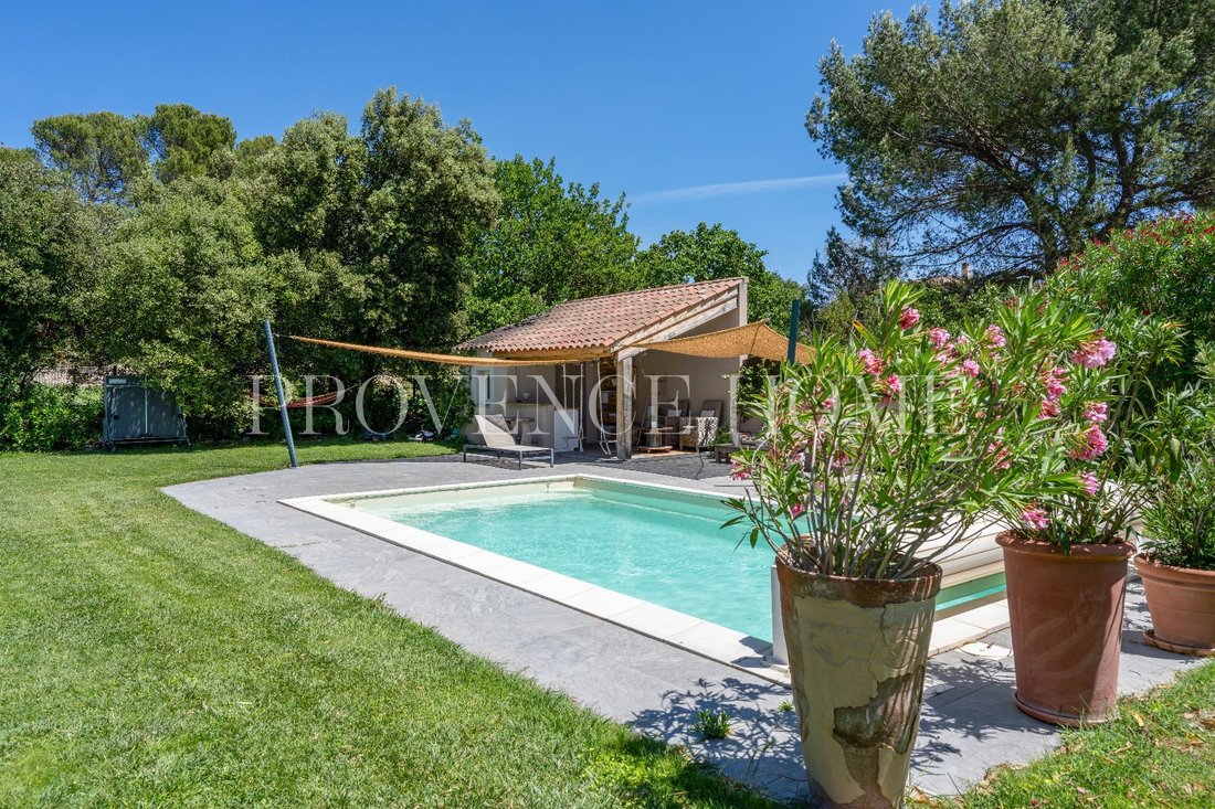 House in Saumane-de-Vaucluse, Provence-Alpes-Côte d'Azur, France 2 - 18182533