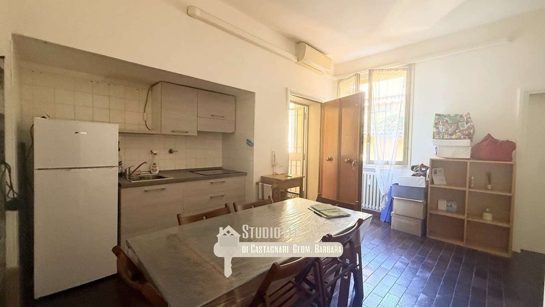 Apartment in Historic Center, Bologna, Italy 4 - 18184055
