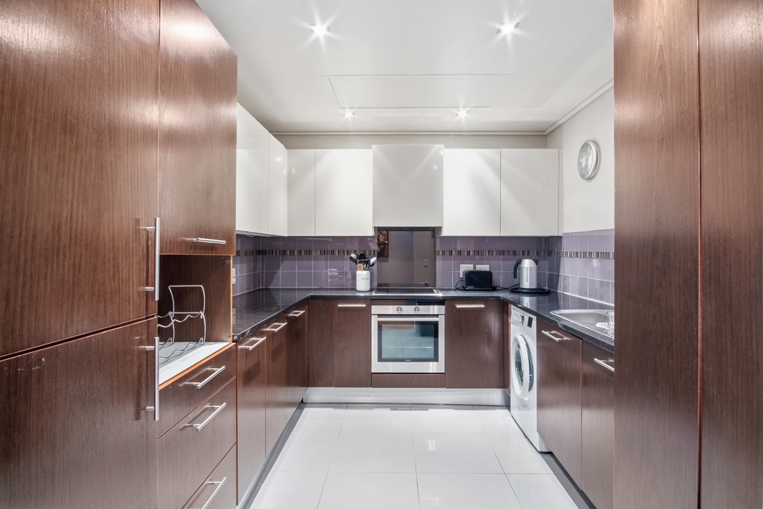 Apartment in Bakoven, Cape Town, South Africa 5 - 18175442