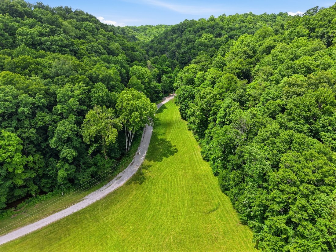 House in Byrdstown, Tennessee, United States 4 - 18183790