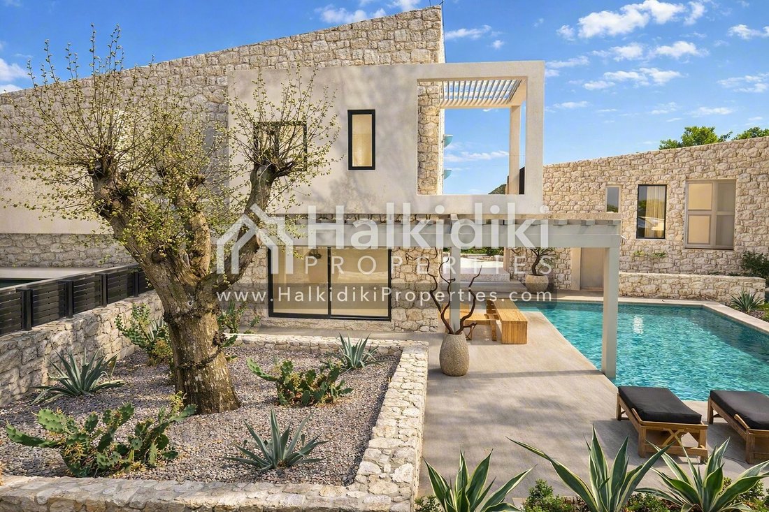 Villa in Pallini Municipal Unit, Macedonia and Thrace, Greece 5 - 18182628
