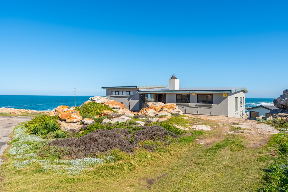 Country House in Cape Saint Francis, Eastern Cape, South Africa 4 - 18182954