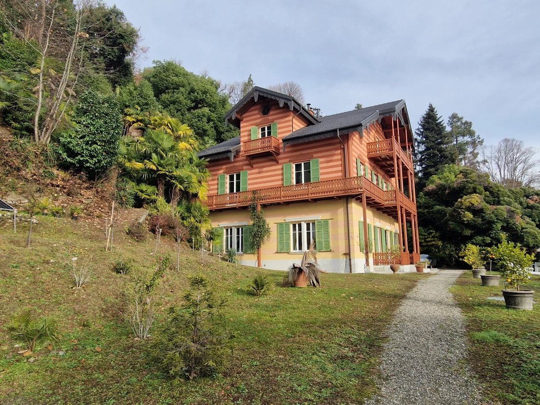 Villa in Ghiffa, Piedmont, Italy 2 - 18182476