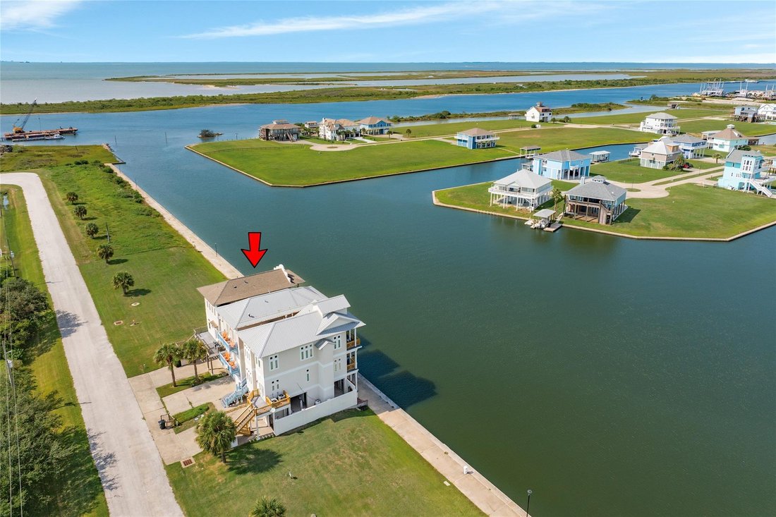 House in Bolivar Peninsula, Texas, United States 3 - 18185135