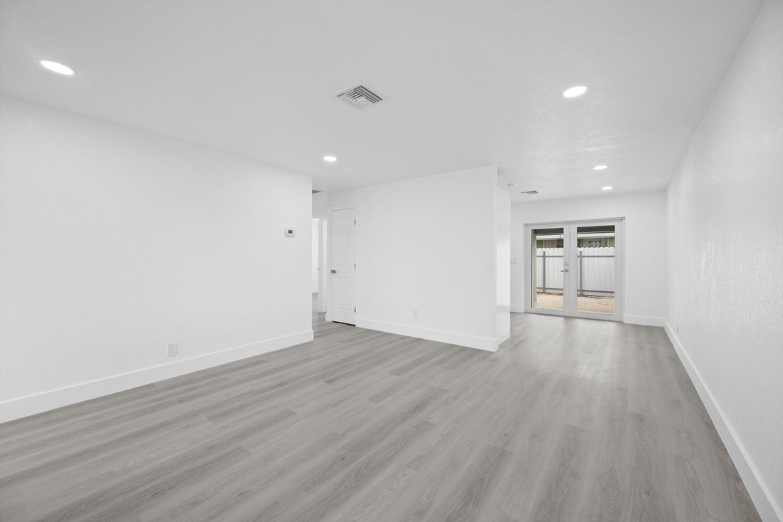 House in Lake Worth, Florida, United States 5 - 18122872