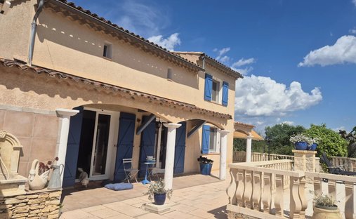 Villa in Carcès, Provence-Alpes-Côte d'Azur, France 1