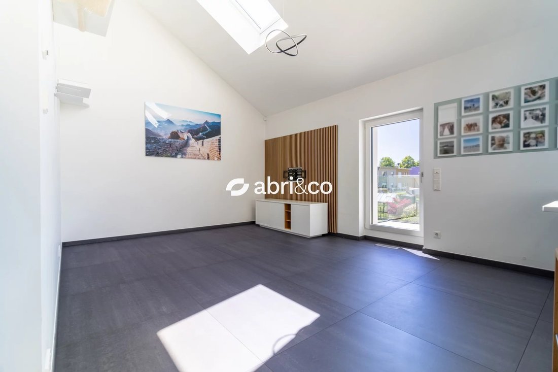 Apartment in Alzingen, Luxembourg District, Luxembourg 2 - 17401832