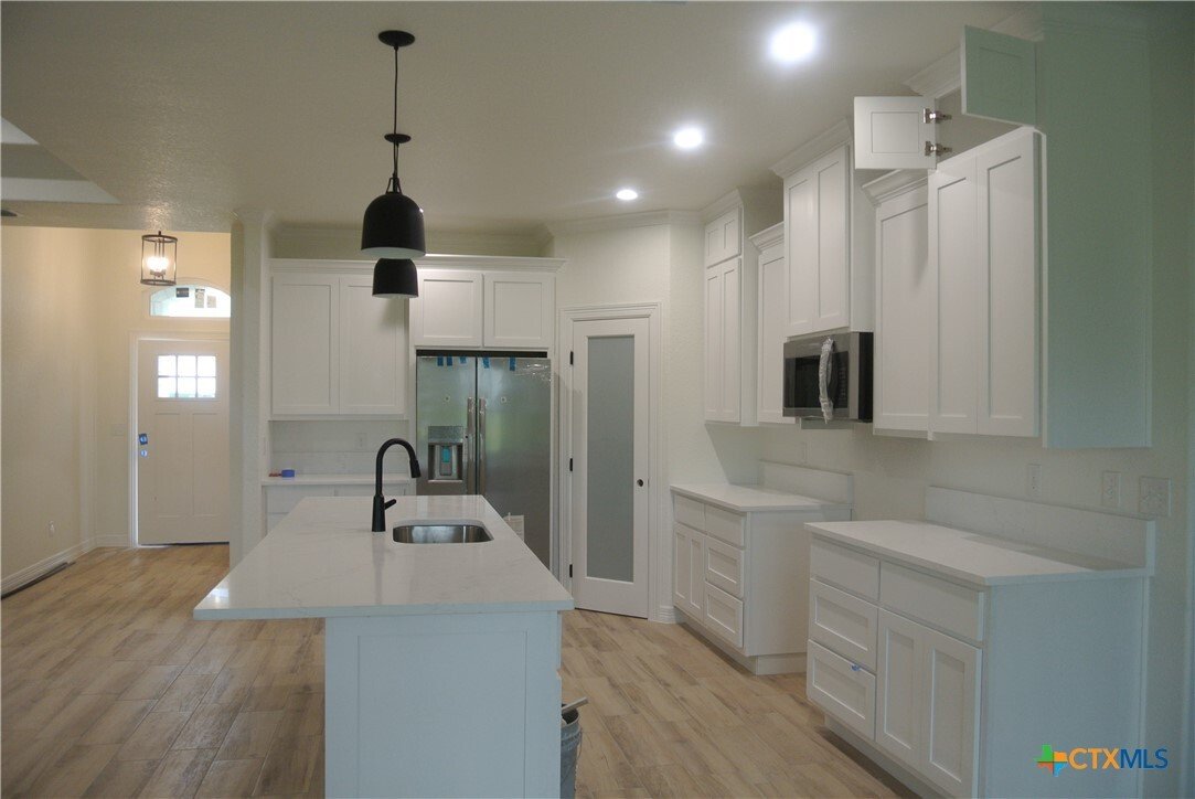House in Seguin, Texas, United States 5 - 18118544