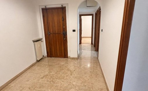 Appartamento a Medio Levante, Genova, Liguria 1