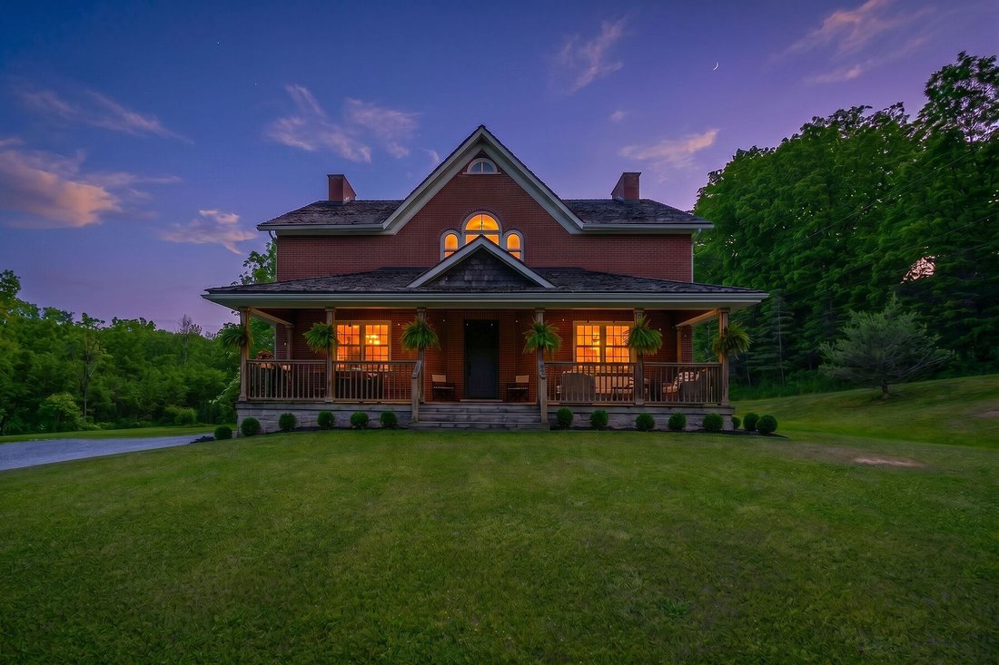 House in Thorold, Ontario, Canada 2 - 18183207
