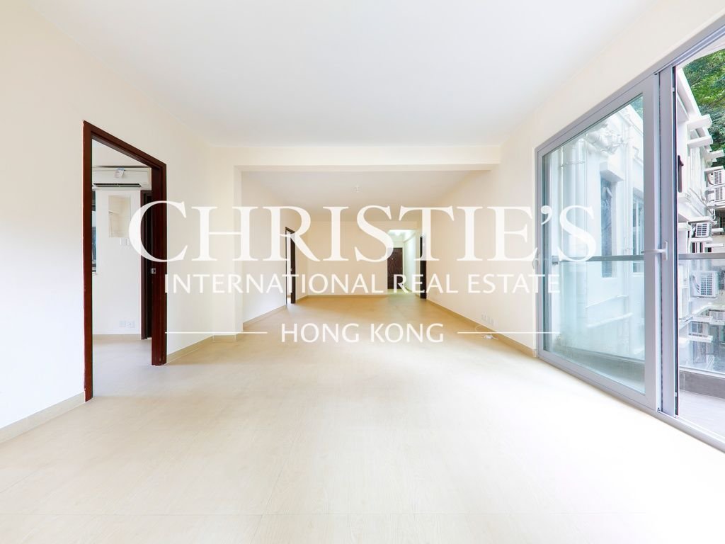 Apartment in Hong Kong, Hong Kong 3 - 18183022
