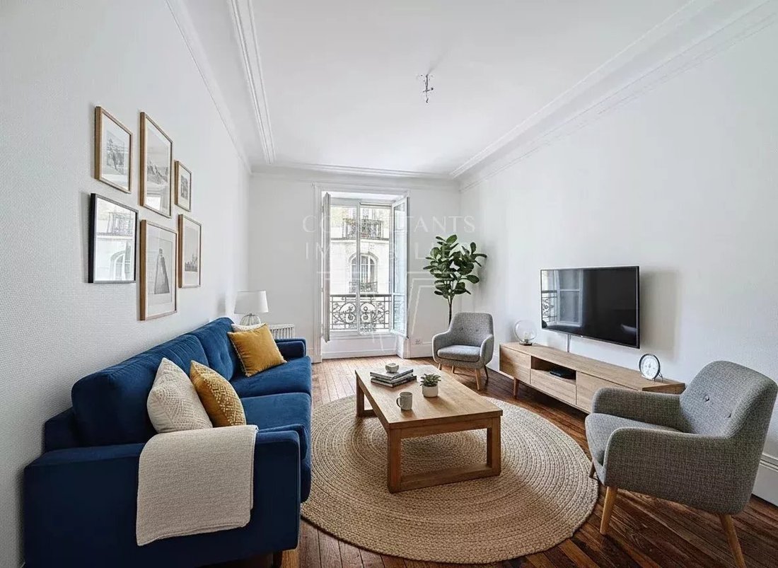 Apartment in Saint Placide, Paris 6e Arrondissement, Paris 1 - 17220636