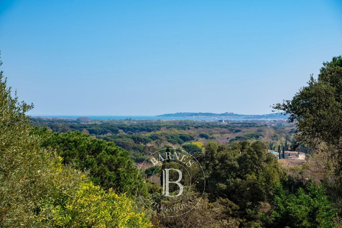 House in Grimaud, Provence-Alpes-Côte d'Azur, France 5 - 18182508
