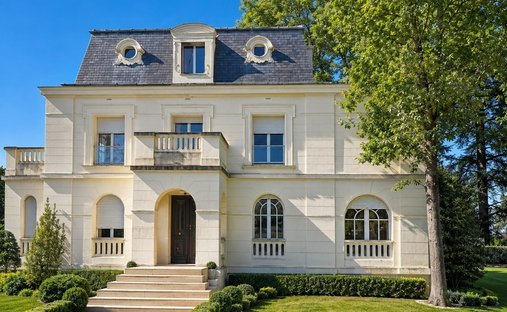 House in Plateau de Cazes, Vaucresson, France 1