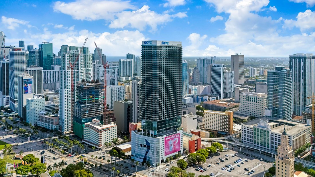 Condo in Miami, Florida, United States 2 - 18183705