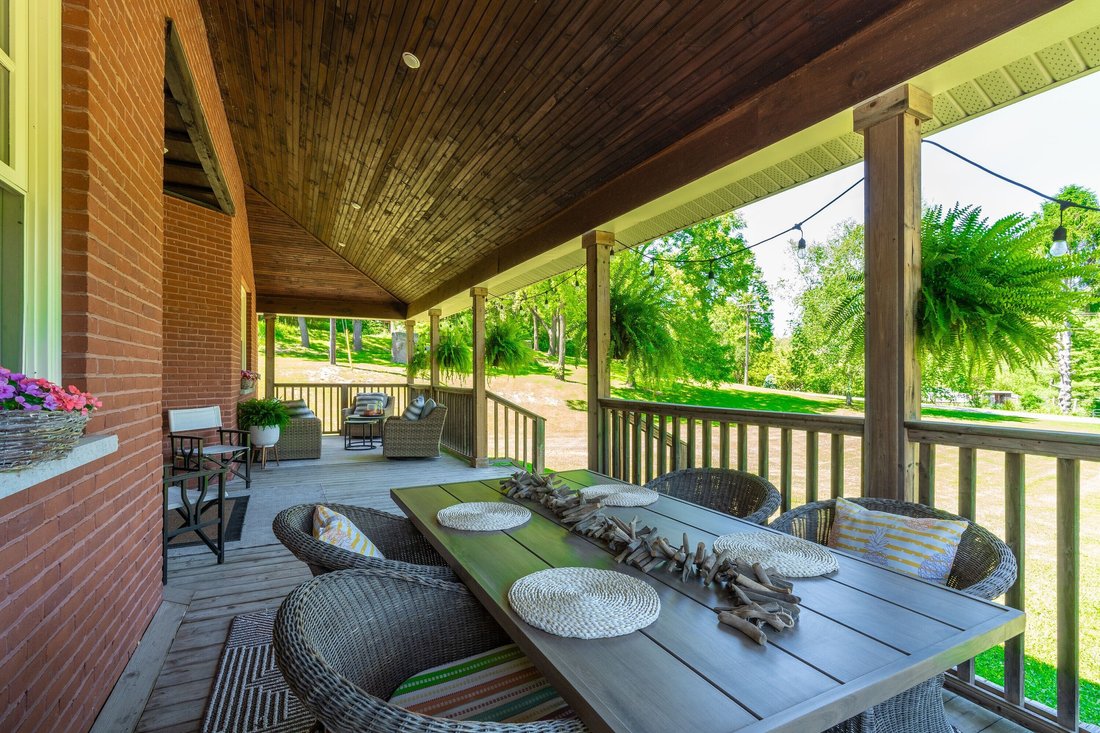 House in Thorold, Ontario, Canada 4 - 18183207