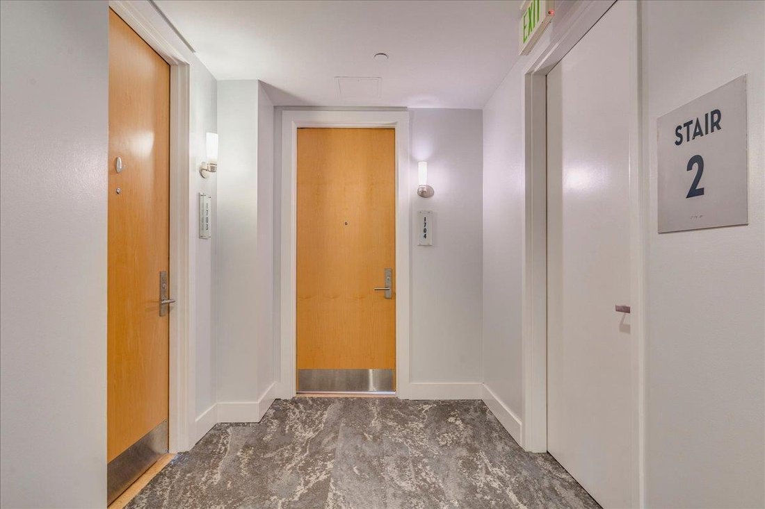 Condo in Austin, Texas, United States 5 - 18186639