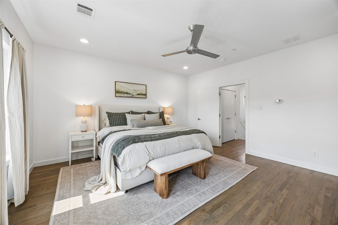 Condo in Dallas, Texas, United States 4 - 18047159