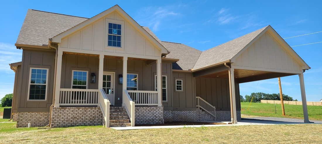 House in Shelbyville, Tennessee, United States 1 - 18183796