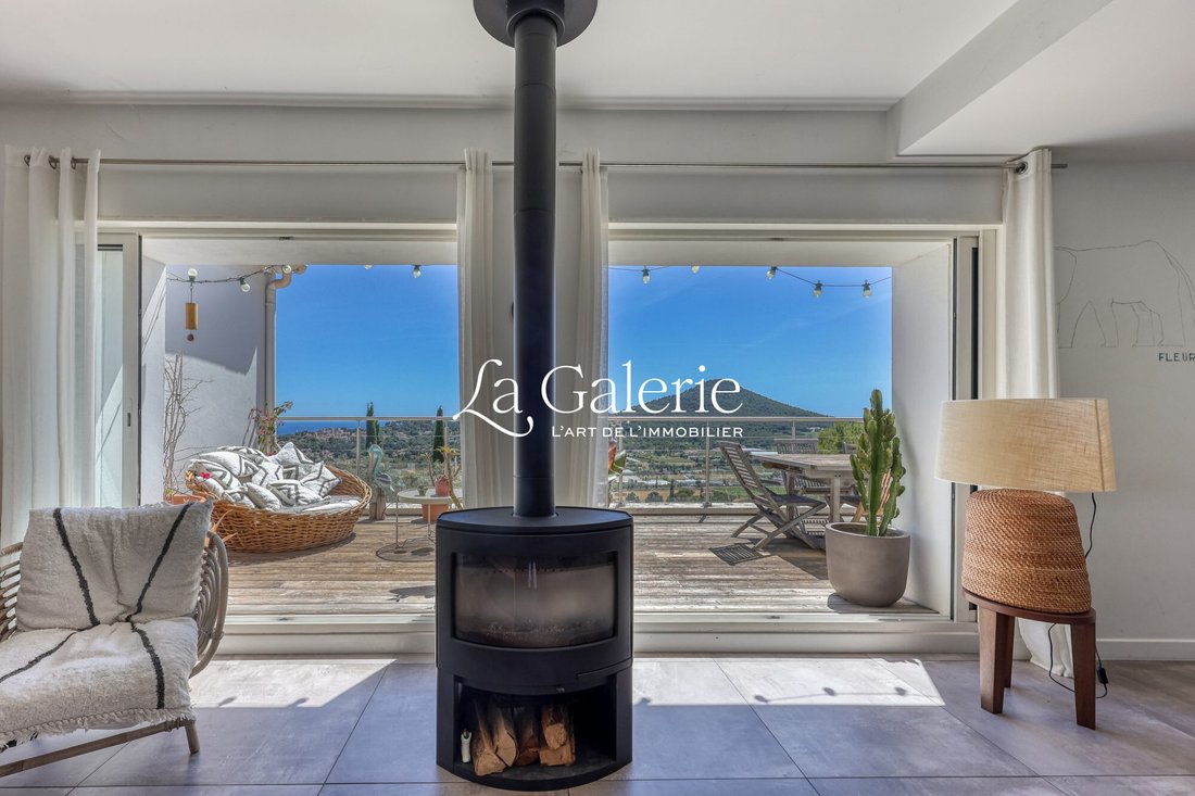 Apartment in Centre Ville, Carqueiranne, France 2 - 17776287