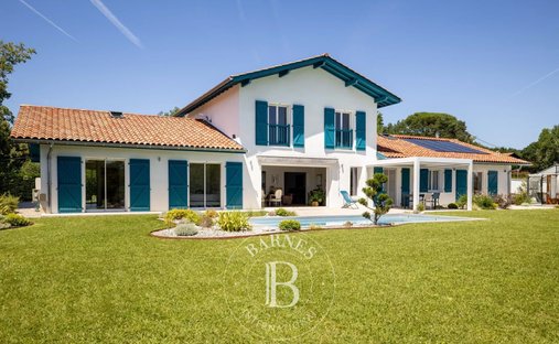 House in Arcangues, Nouvelle-Aquitaine, France 1