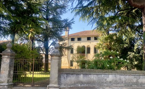 Villa a Castelfranco Veneto, Veneto, Italia 1