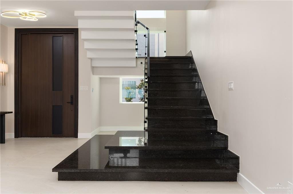House in McAllen, Texas, United States 2 - 18184803