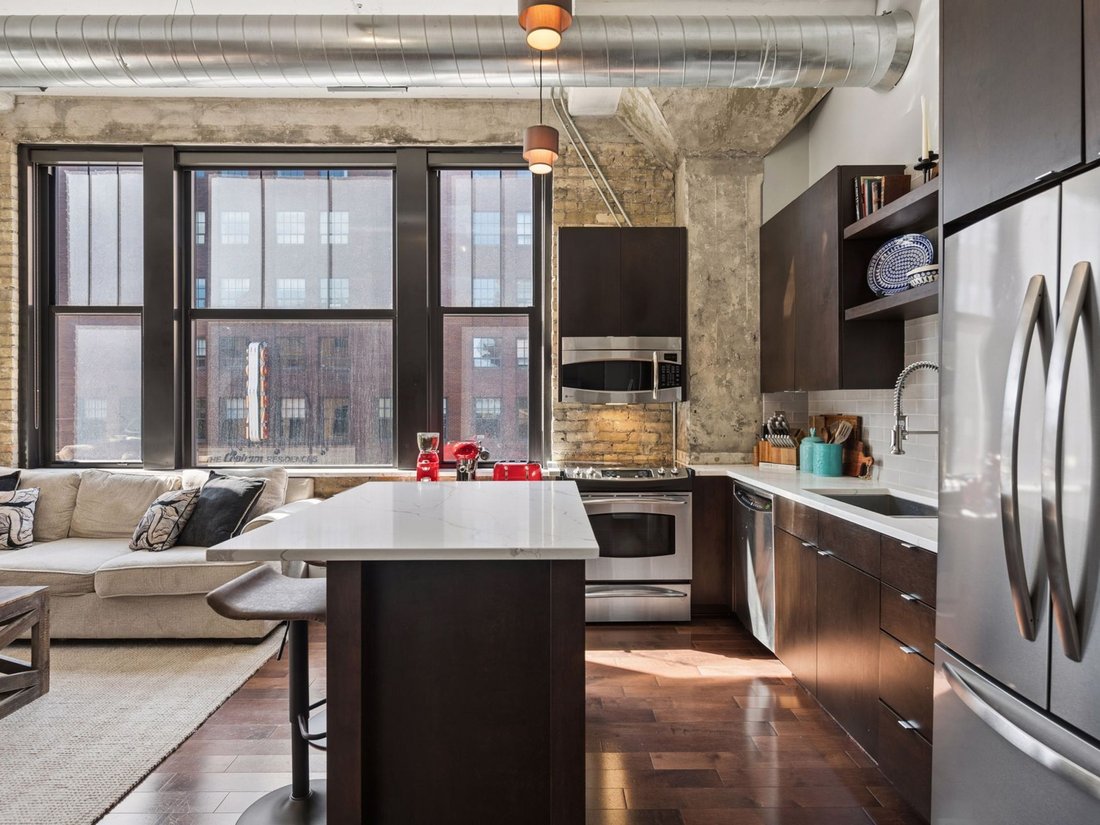 Condo in Minneapolis, Minnesota, United States 4 - 18186291