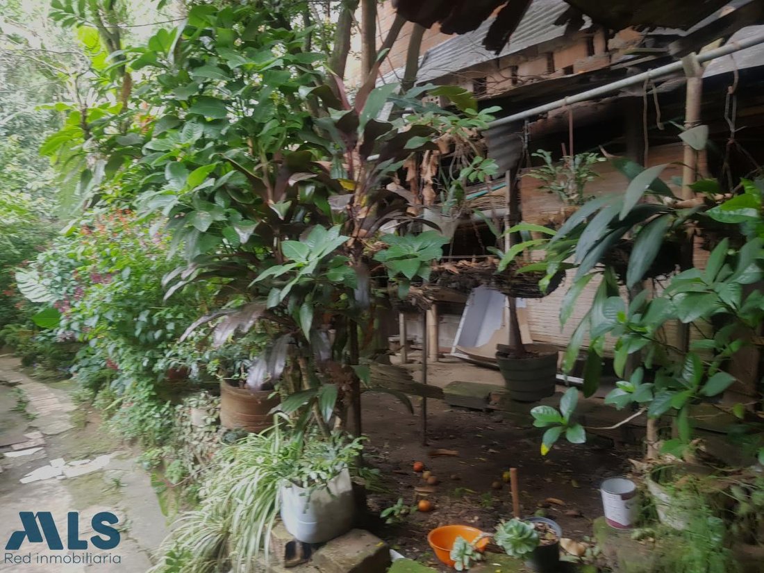 Land in Envigado, Antioquia, Colombia 3 - 18182214