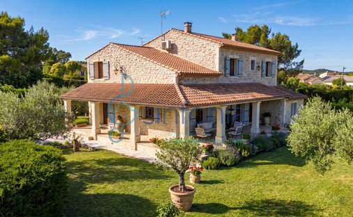 House in Saint-Genies-de-Malgoires, Occitania, France 1