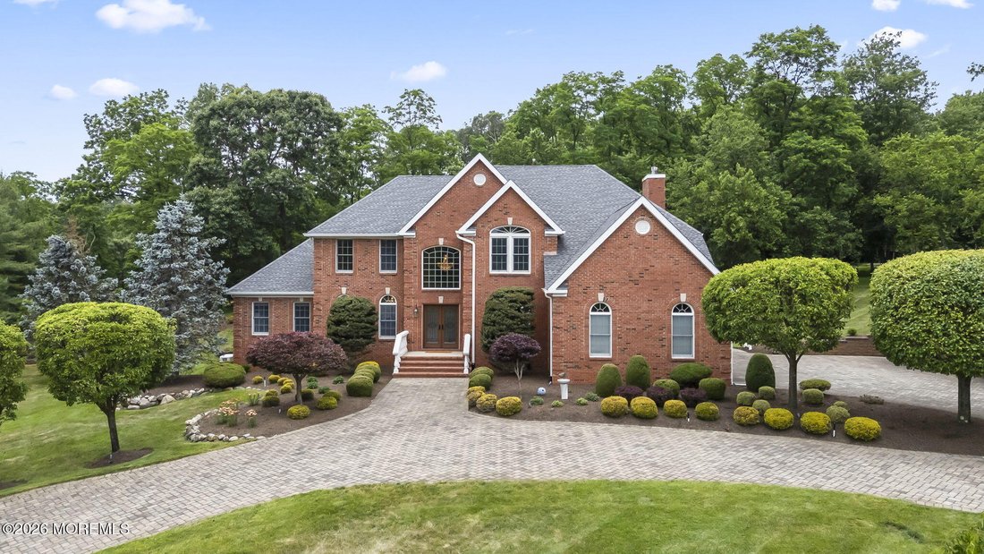 House in Marlboro Township, New Jersey, United States 1 - 18185933