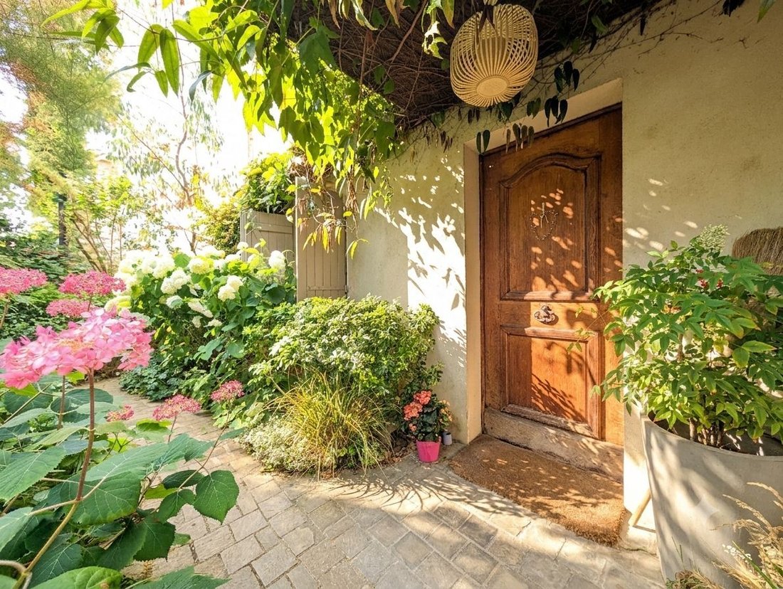 House in Le Chesnay, Le Chesnay-Rocquencourt, France 3 - 18181956