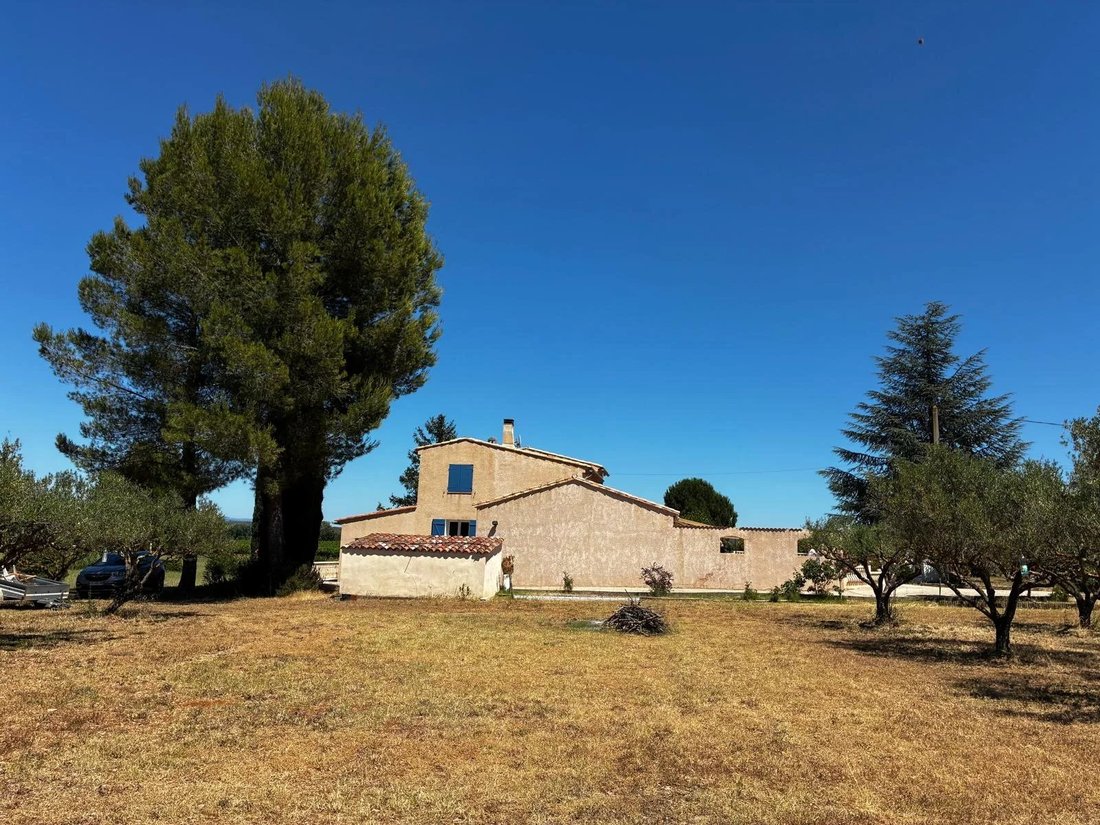 Villa in Carcès, Provence-Alpes-Côte d'Azur, France 4 - 18182472