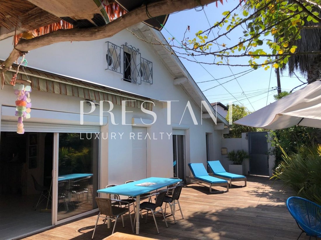 House in Soorts-Hossegor, Nouvelle-Aquitaine, France 2 - 18185521