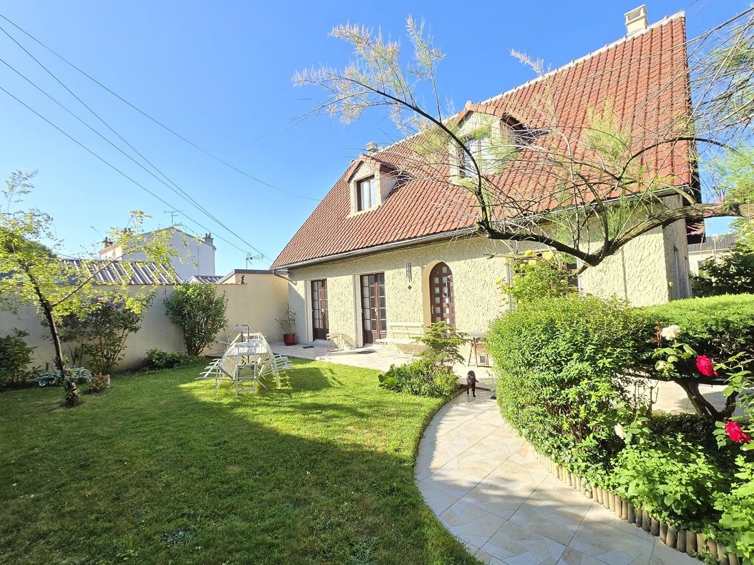 House in Gambetta, Paris 20e Arrondissement, Paris 1 - 18186087