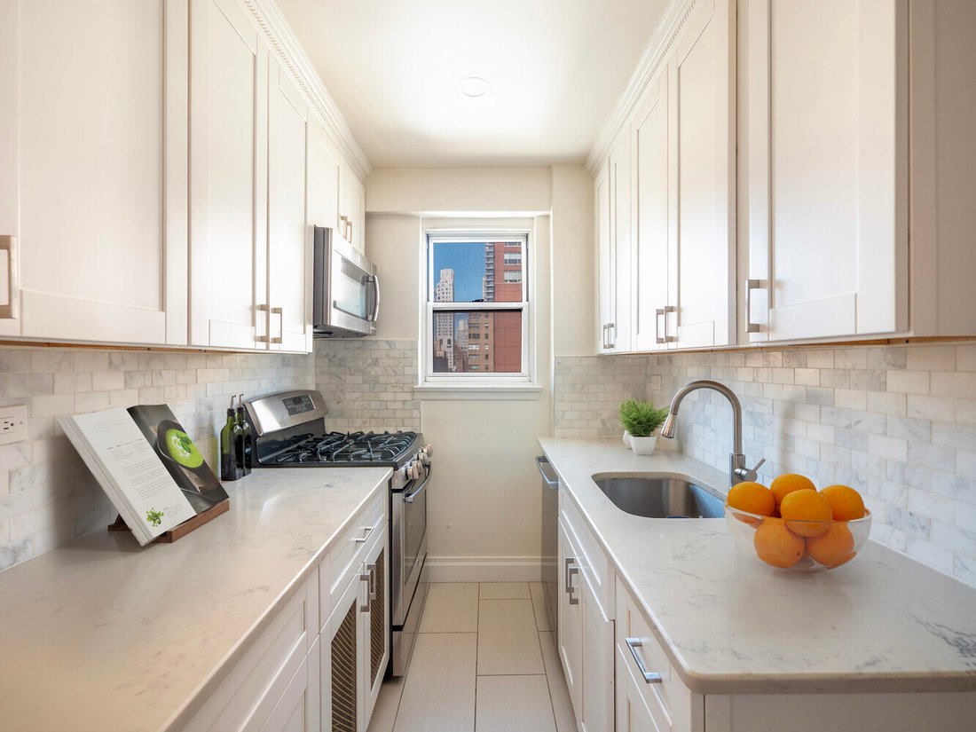Co Op in New York, New York, United States 3 - 17497632